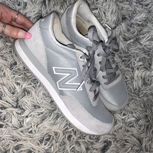 Women’s shoes